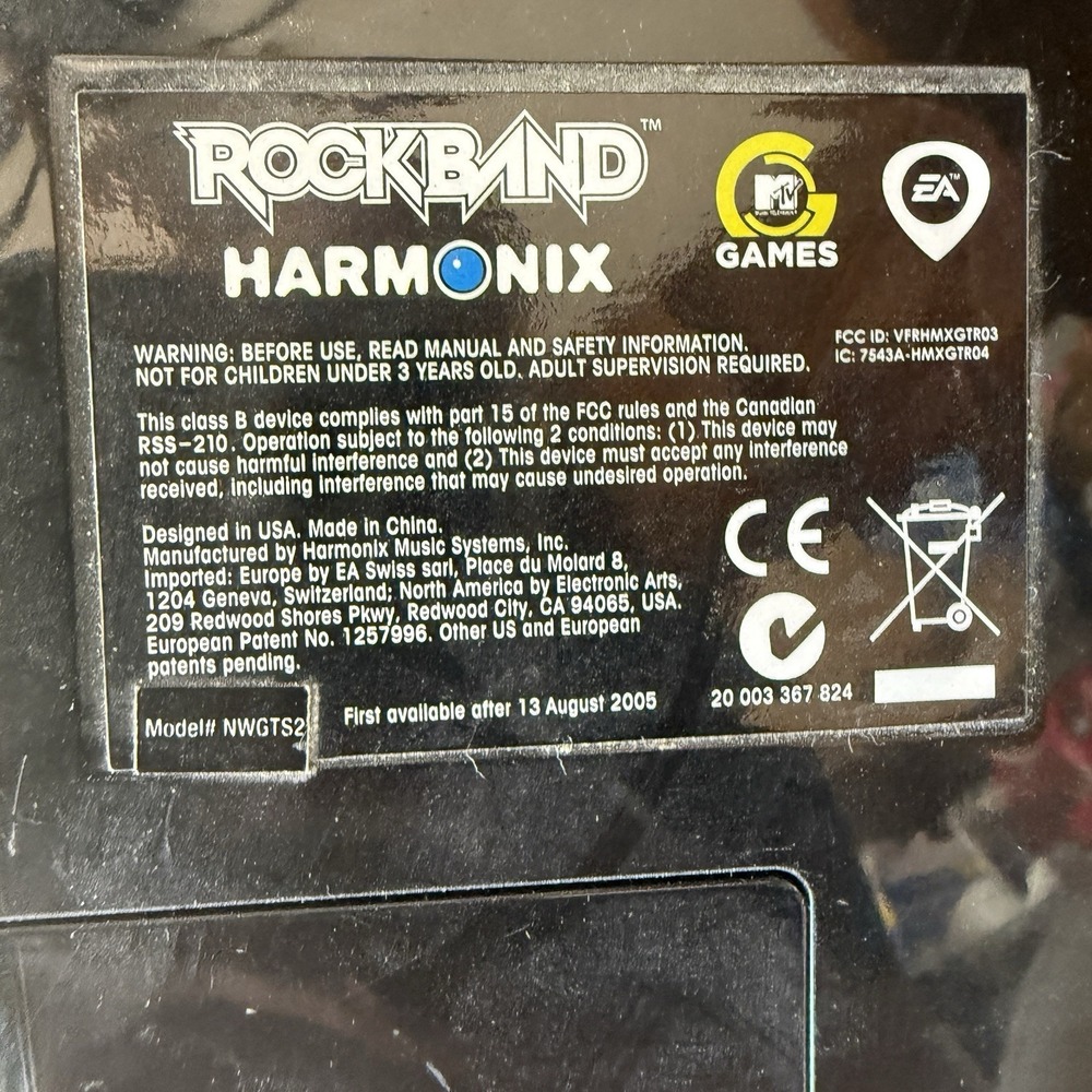 Harmonix Rock Band Fender Stratocaster Guitar - Model NWGTS2 ~No Dongle - Picture 7 of 14